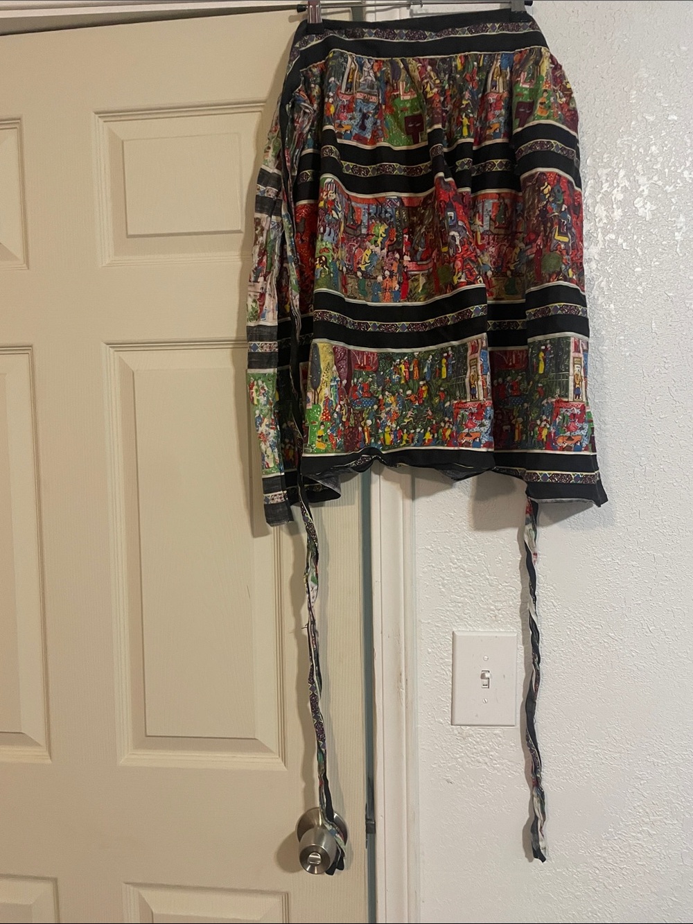 Vintage Black Multicolor Printed Women's Apron